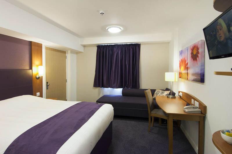 Premier Inn Watford - Croxley Green Exterior foto